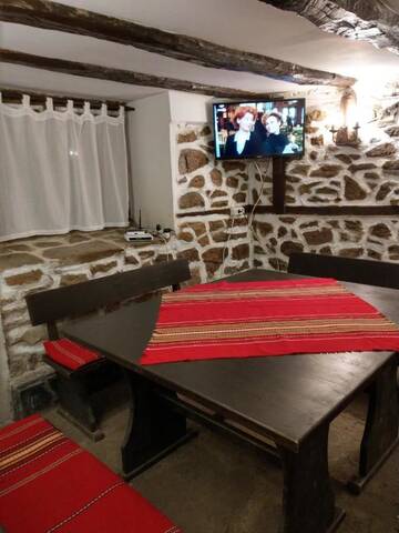 Фото номера Дом с 5 спальнями Гостевой дом Vitanova Guest House г. Genchovtsi 13