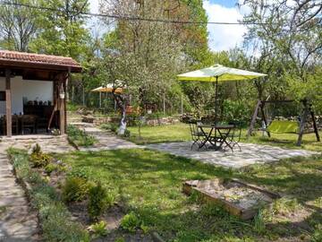 Фотографии Гостевой дом Vitanova Guest House г. Genchovtsi (Болгария) №2 Фото Гостевой дом Vitanova Guest House г. Genchovtsi 2